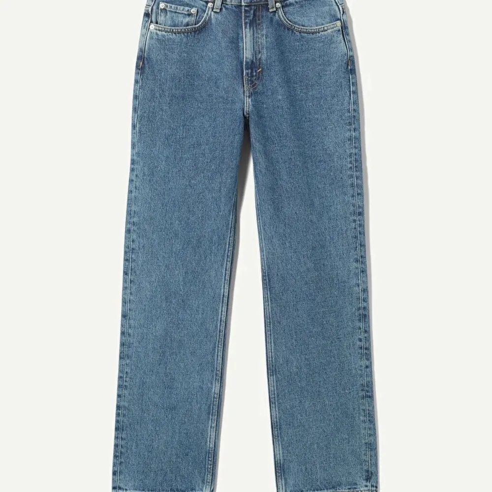 Raka jeans från weekday, Voyage (Standard blue)💗 slutsålda på hemsidan!. Jeans & Byxor.