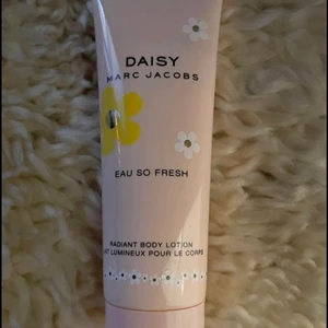 Marc Jacobs lotion - oanvänd 