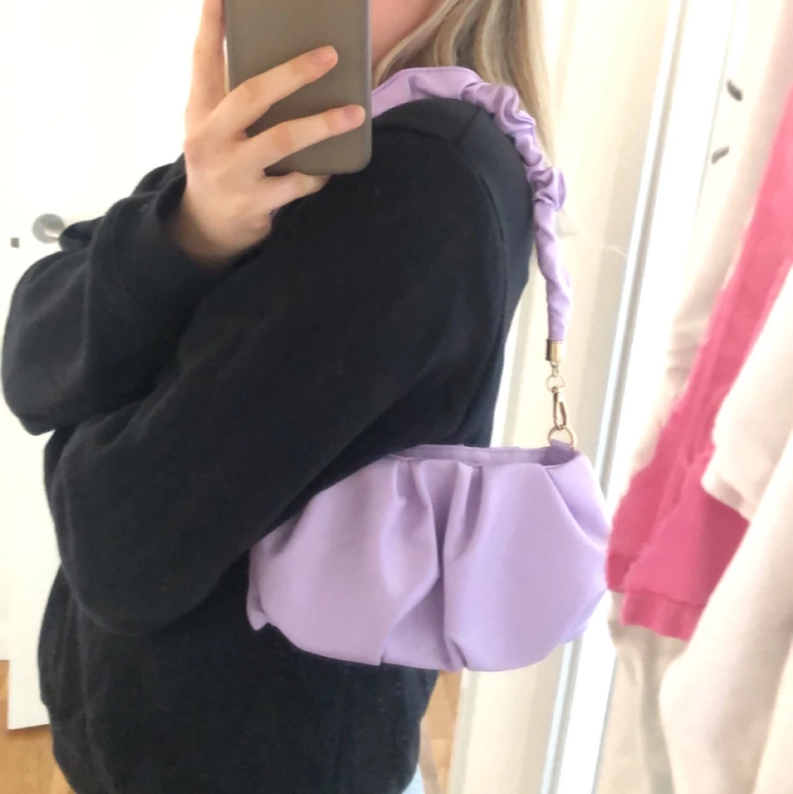 Liten lila väska - 90