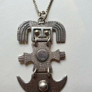 Äkta silver halsbad - Äkta silver halsband,hänget är 4 cm kedjan 38 cm.äkta silver allt