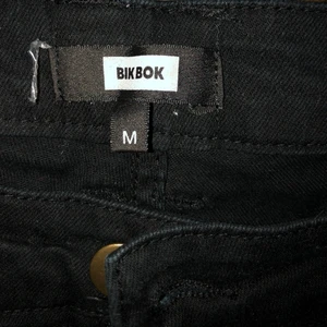 Bikbok jeans strl Xs/s - Står M men är mer xs/s