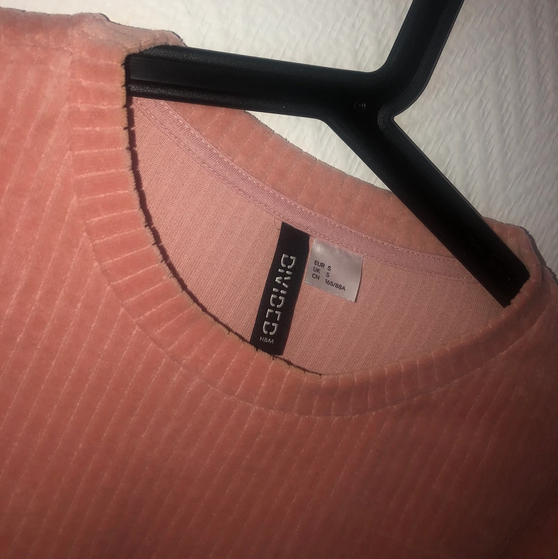 Ribbad kortare tröja - 90