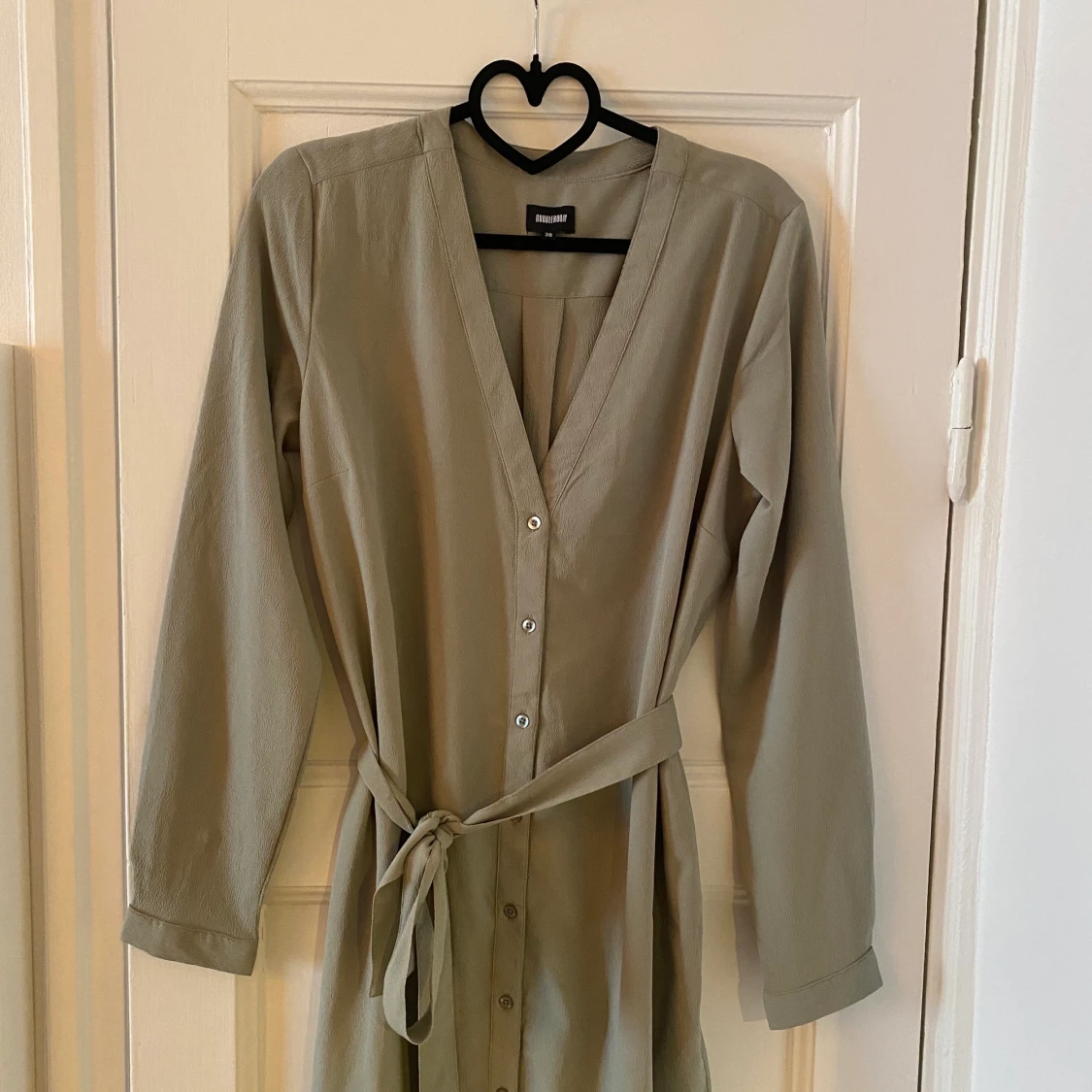 Oanvänd klänning strl 38 - 90