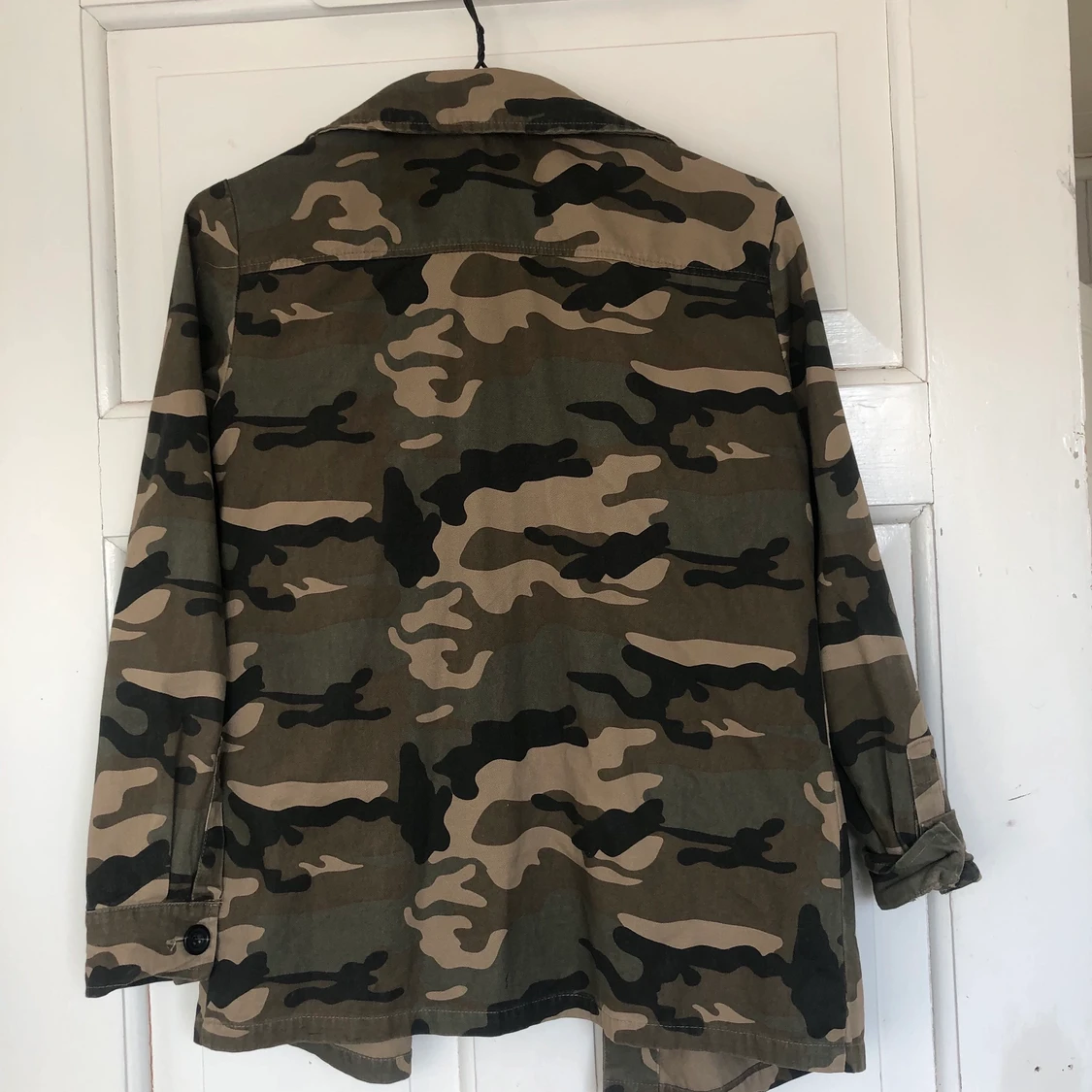 Militärmönstrad jacka - 91