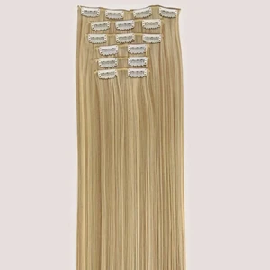 Oanvänt Löshår - Säljer mitt löshår som jag aldrig använt eftersom det tyvärr var lite fel färg. Clipsen räcker jättebra för dem som har lite tunnare hår! Väldigt långt! Ger gärna mer information om så önskas! 