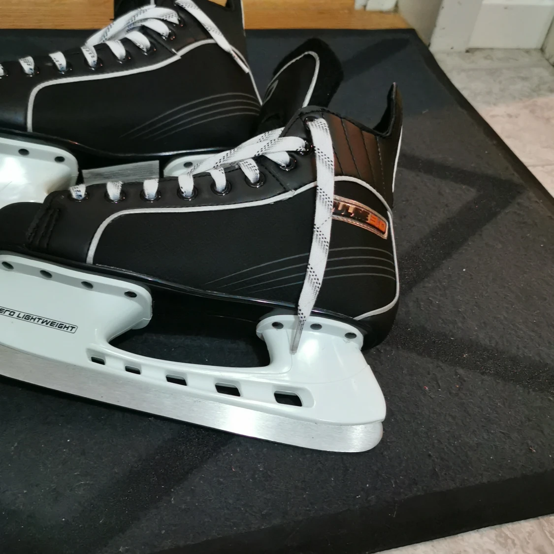 Skridskor  - 90
