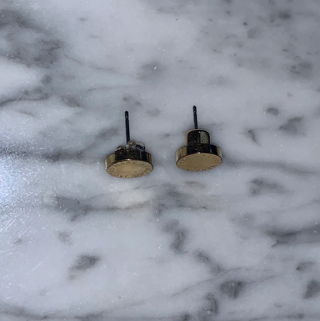 Marc Jacobs guldörhängen  - 91