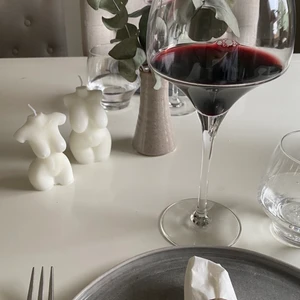 Inredningsljus - Ljus gjorda på återvunnet stearin med doft av sandalwood🕯 insta Lux.Candle.UF