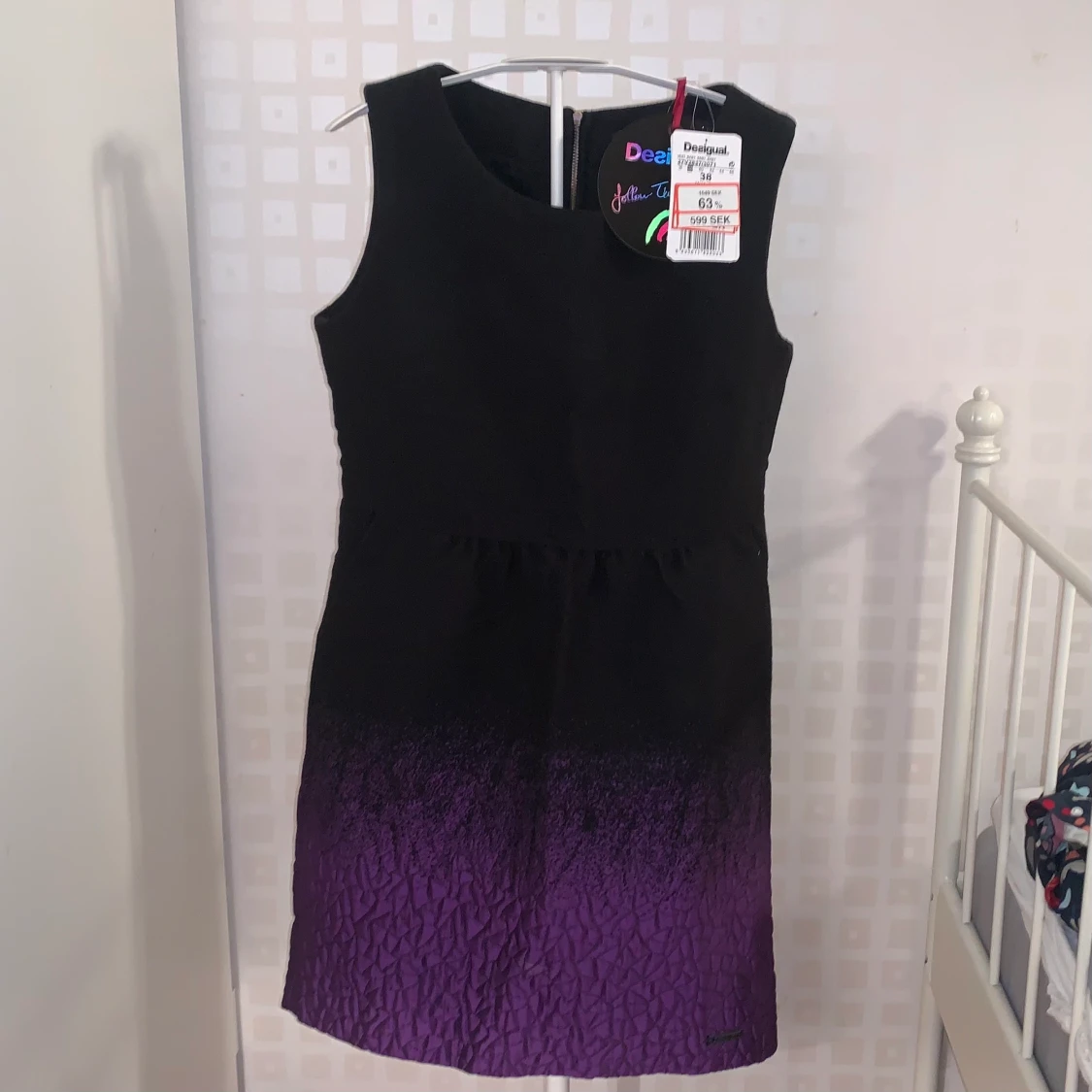 Ny Desigual klänning stl38  - 90