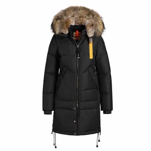 Parajumper longbear svart🖤 - En jätte fin parajumper longbear i jätte bra sick köpte från Jackie har använt den knappt men haft den i två vintras undrar ni för fler info skriv 🖤