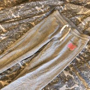 Mjukisbyxor - Mjukisbyxor från lindex, fint skick💓