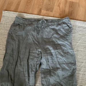 Linne byxor - Sköna byxor med linne och lösa 