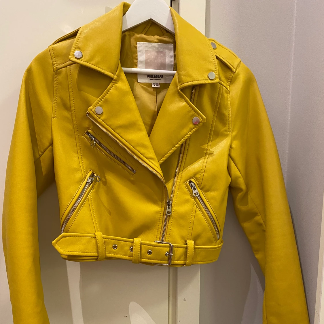 Skinnjacka. Pull&Bear storlek S