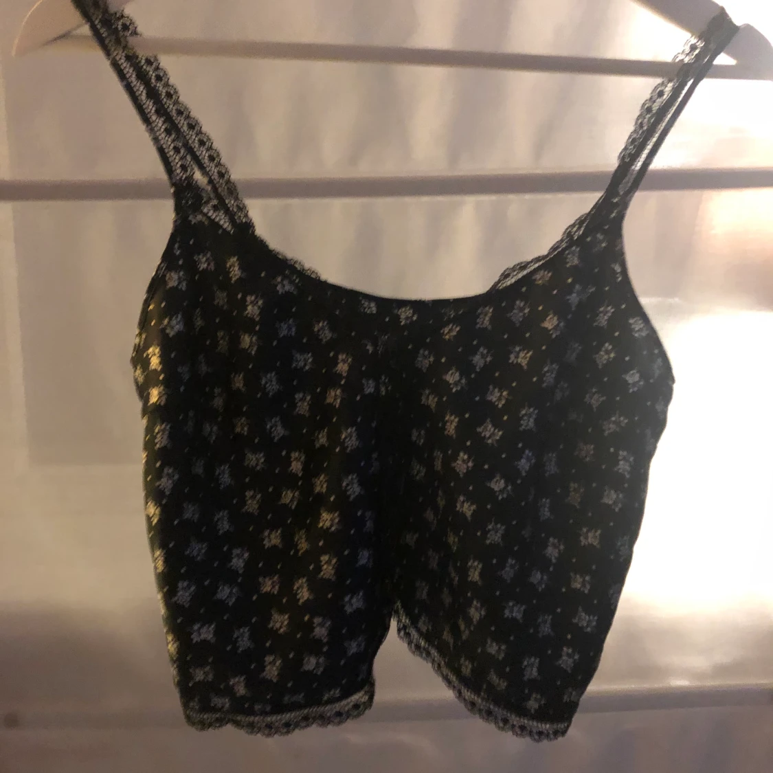 Linné med spets - 90