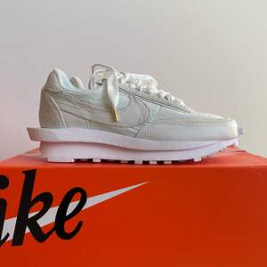 Nike LD Waffle Sacai White Nylon. Brand new. US 7.5/EU 40.5. 4500kr. Meet-up in Stockholm available. No trade/exchange.