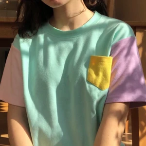 color block t-shirt  - färgglad color block tröja, det stor ingen storlek men gissar på M. 100kr + frakt! 