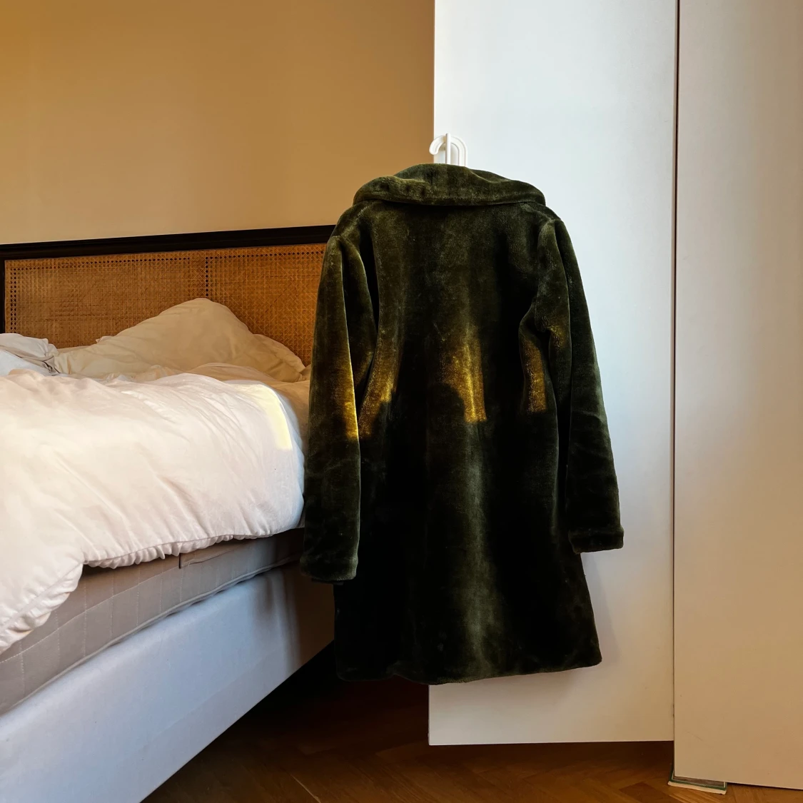 Grön jacka med fint foder, Teddy-känsla  - 91