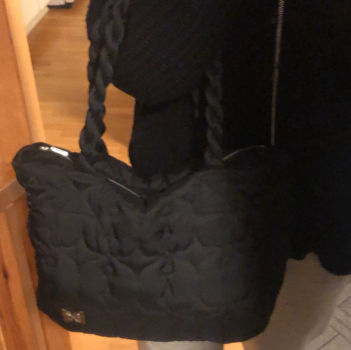 Väska från Dawnlevy design  - 90