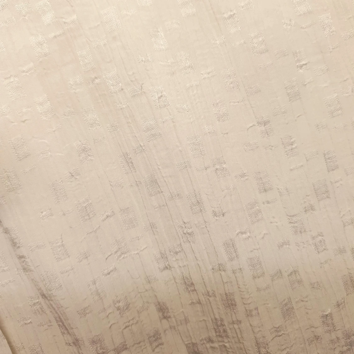 Vit skimrande oversize blus för dam. - 91