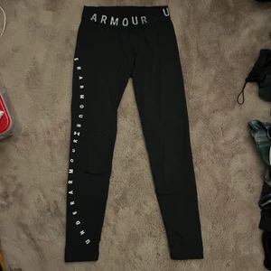 Tights - Ett par tights köpt från Cubus som längre inte används. Säljer om det finns någon intresserad 🥰