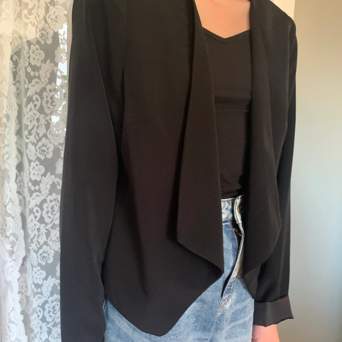 Svart kort kavaj - 90