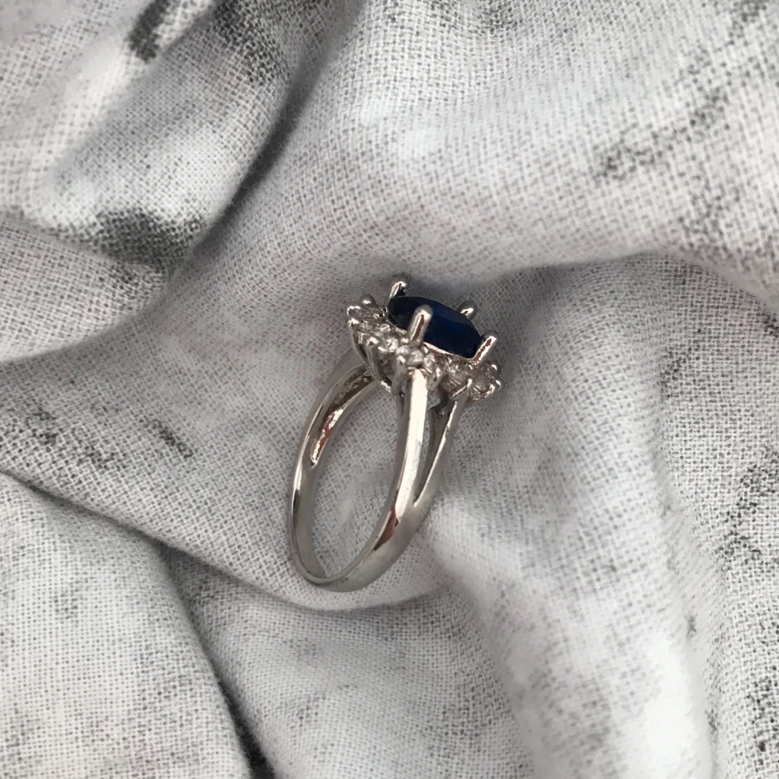 Ring med diamant✨ - 91