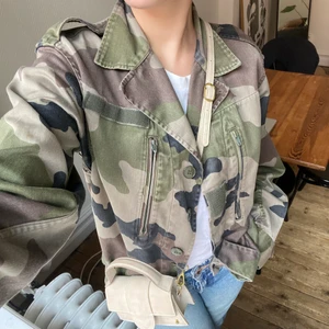 Militärjacka  - Den klassiska militärjackan!💚💚 