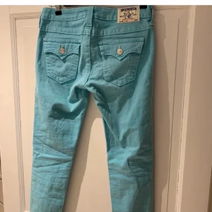 True religion jeans  - Säljer mina super coola True religion jeans då dem inte passar mig längre.🦋