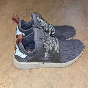 Äkta Adidas NMD med lite reflex. Max använda 3 ggr, som nya. 