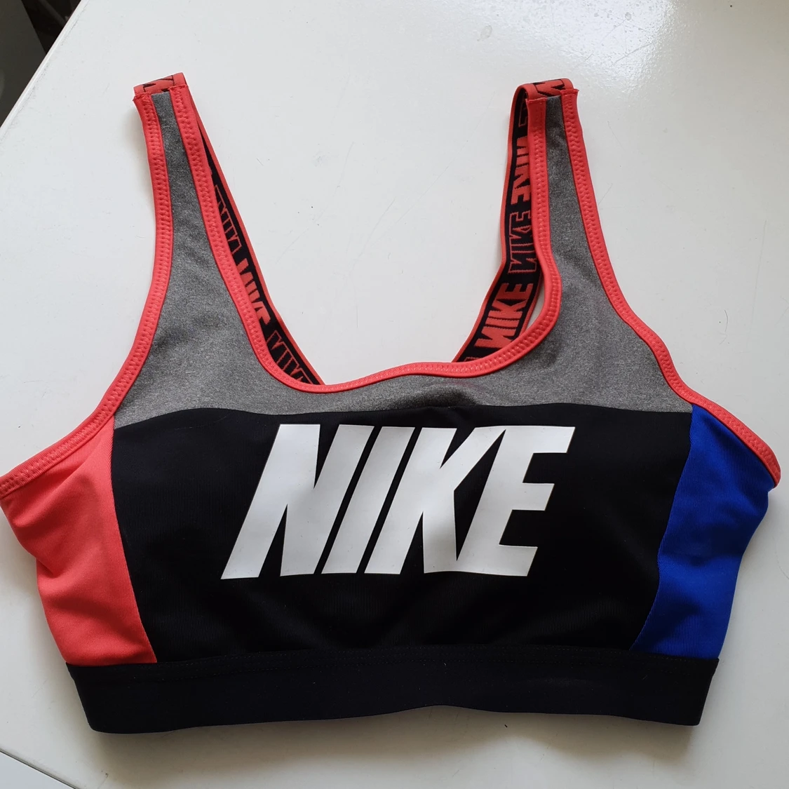 Nike sportbh