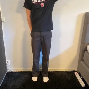 Dickies byxor - Säljer dessa dickies byxor då dom ej kommer till användning längre