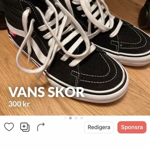 Vans skor  - Helt oanvända Vans jag fick i present men gillade inte de och kunde inte lämna tbx. 