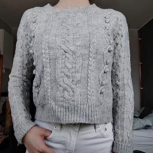 Size S jumper from Bershka (Spain). Good condition, bought it for 320 kr. 