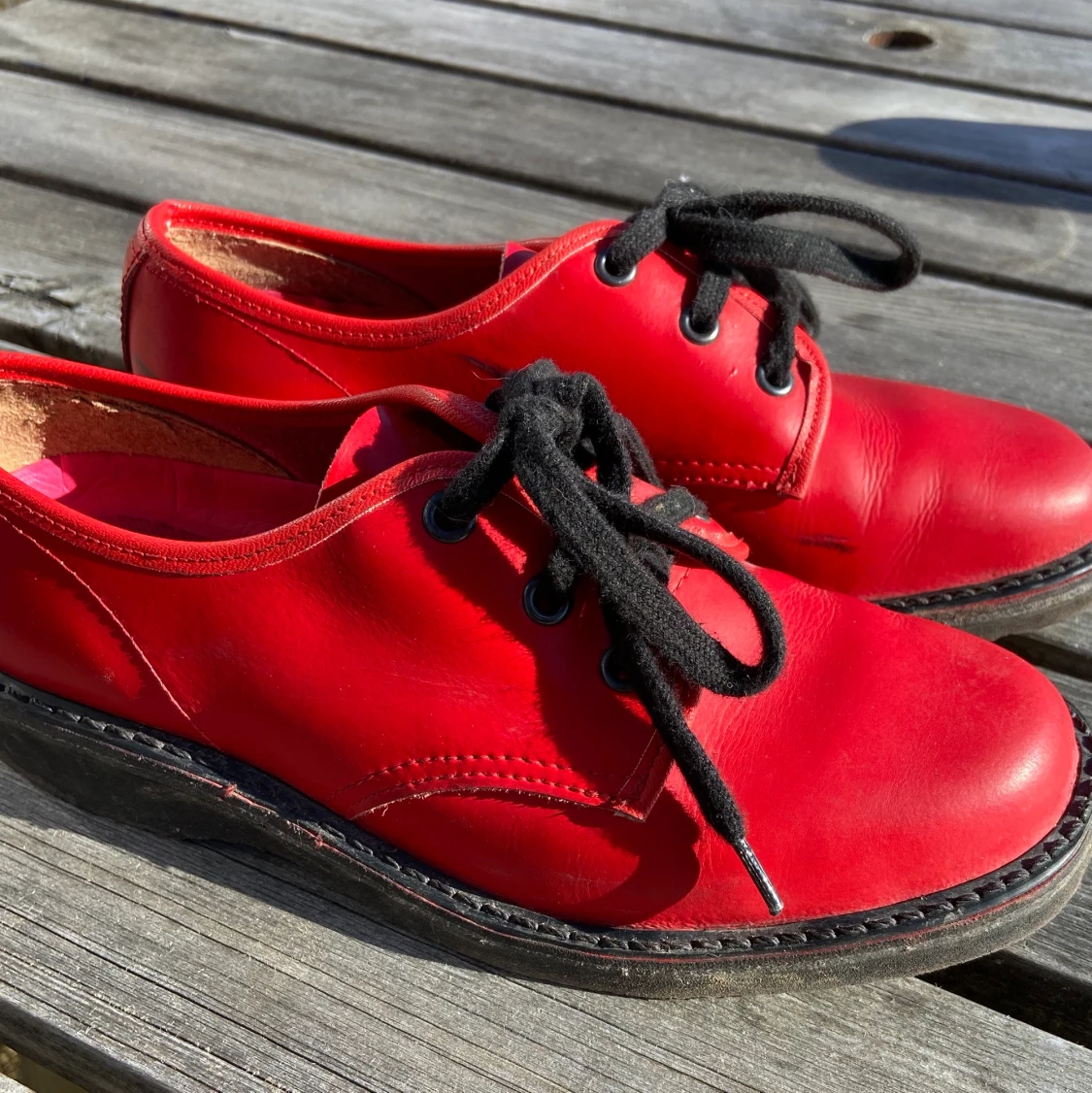 Söta Röda Skor - 90