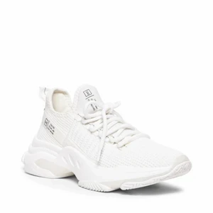 Steve Madden Sneakers - Trendiga sneakers i storlek 39 (passar 38). Jag har i vanliga fall 39 men behövde stolek 40 för dessa skor, därav säljer jag dessa som är för små för mig. Skorna är oanvända och helt nya och kommer i originalförpackning. Frakt betalas av köparen☺️