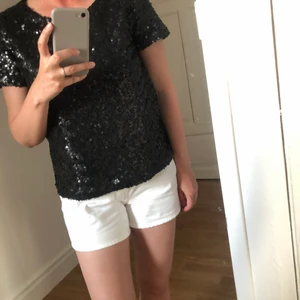 H&M topp - Bra skich