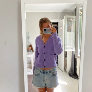 Kofta Arket - Jättefin kofta från Arket i en så himla fin färg och så passande nu till sommaren. Jättesskön och i bra skick, storlek S💕