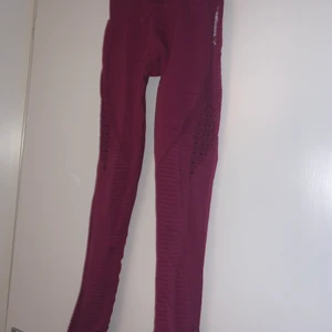 Gynshark energy seamless tights leggings - Storlek xs. Lapp saknas 