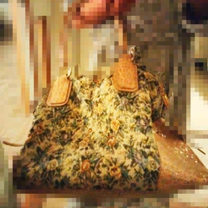 Rymlig handväska - Rymlig och stor mönstrig handväska. Som ny! 