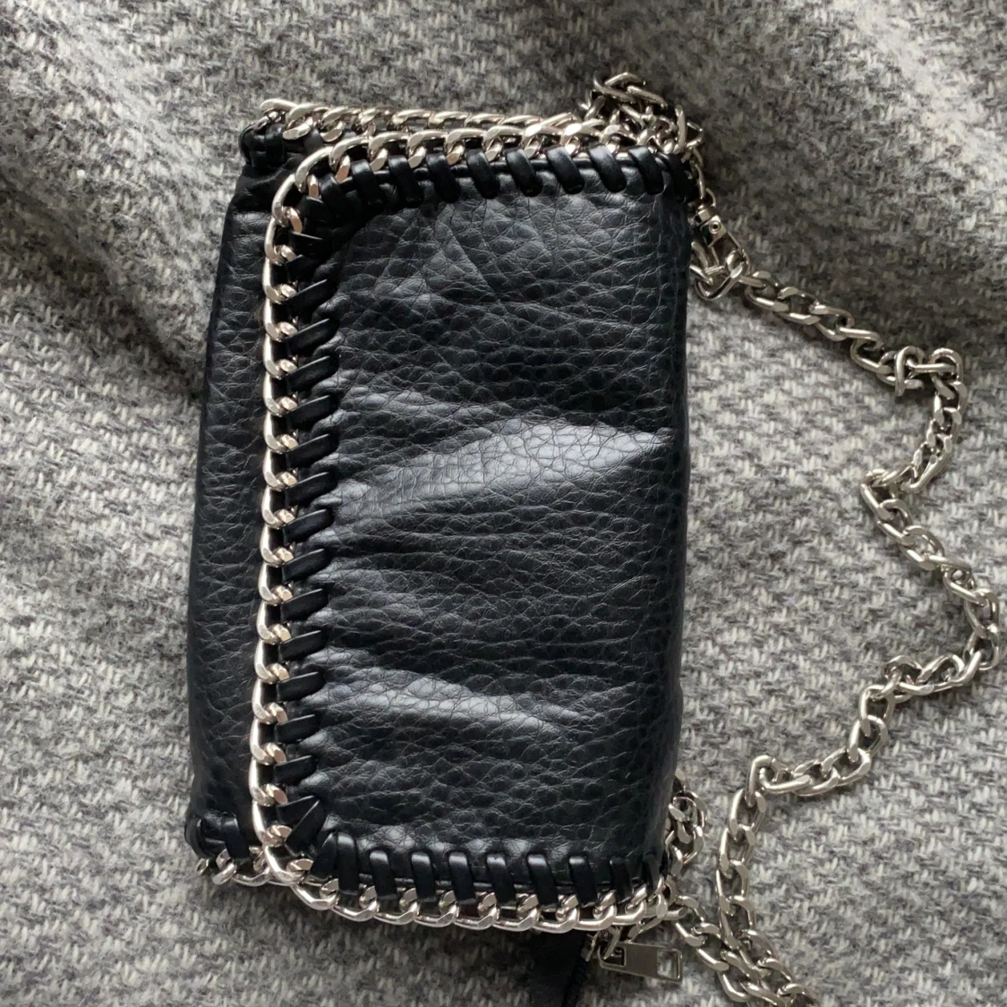 Stella McCartney liknande väska  - 90