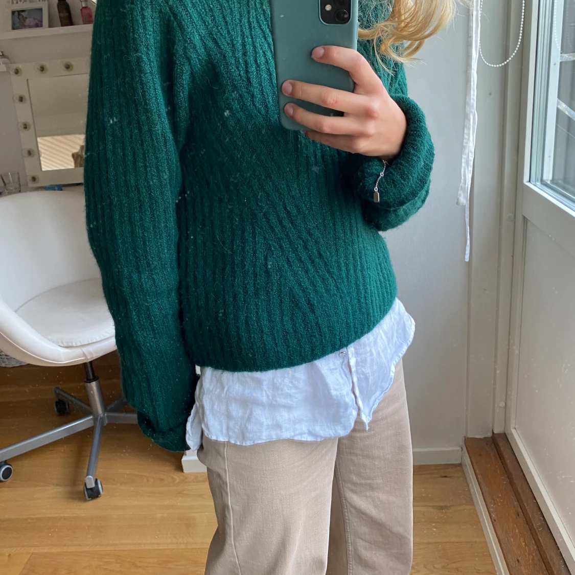 Grön stickad tröja - 90