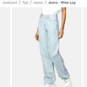 Jeans - säljer de här junkyard byxorna som är köpta för 500kr för ungefär 1 år sen för mindre än halva priset 