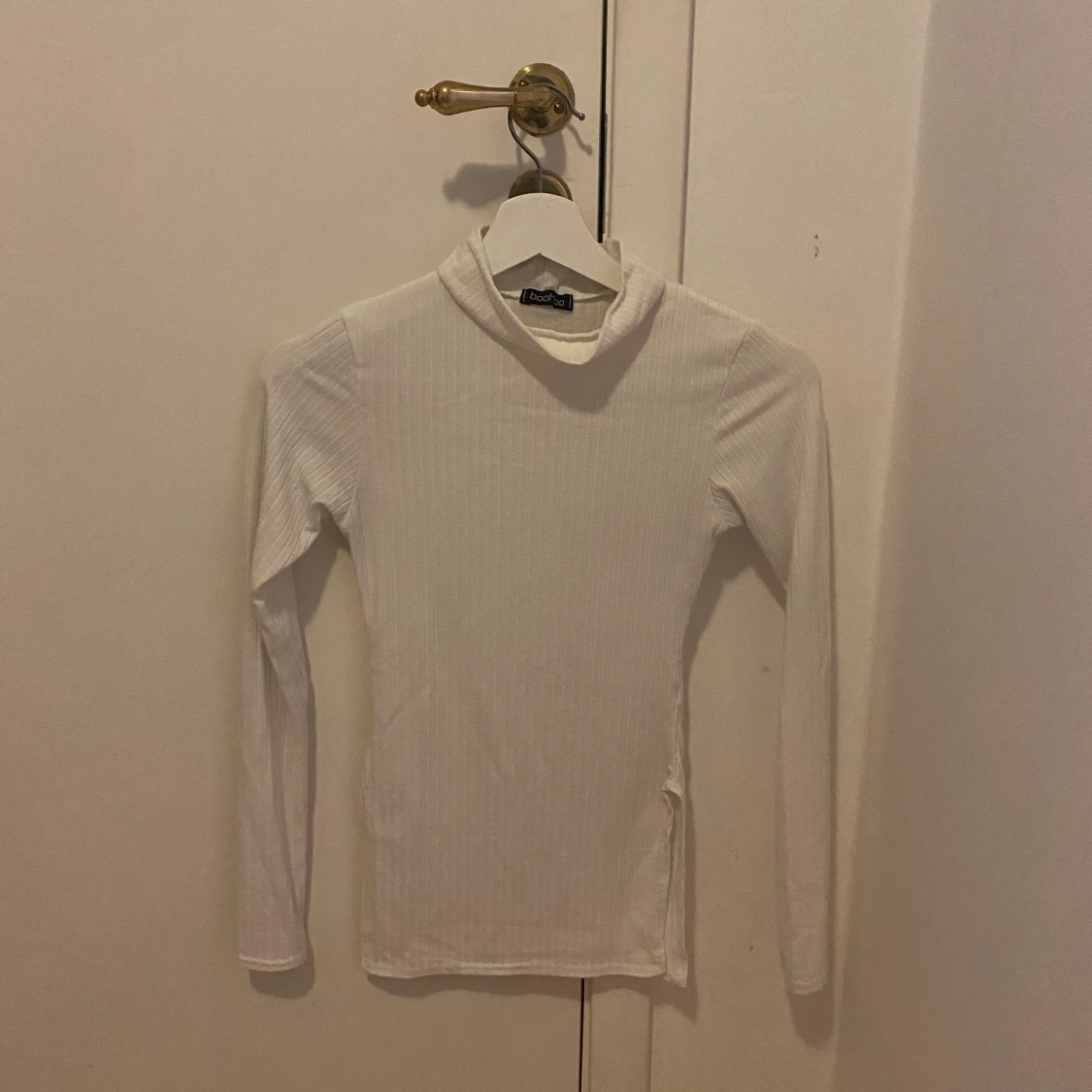 Vit Tröja med split på sidorna