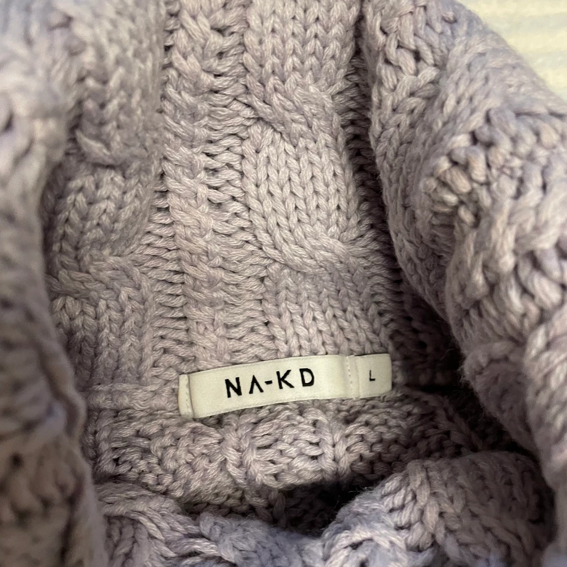 Tröja NA-KD storlek L passar även M - 91