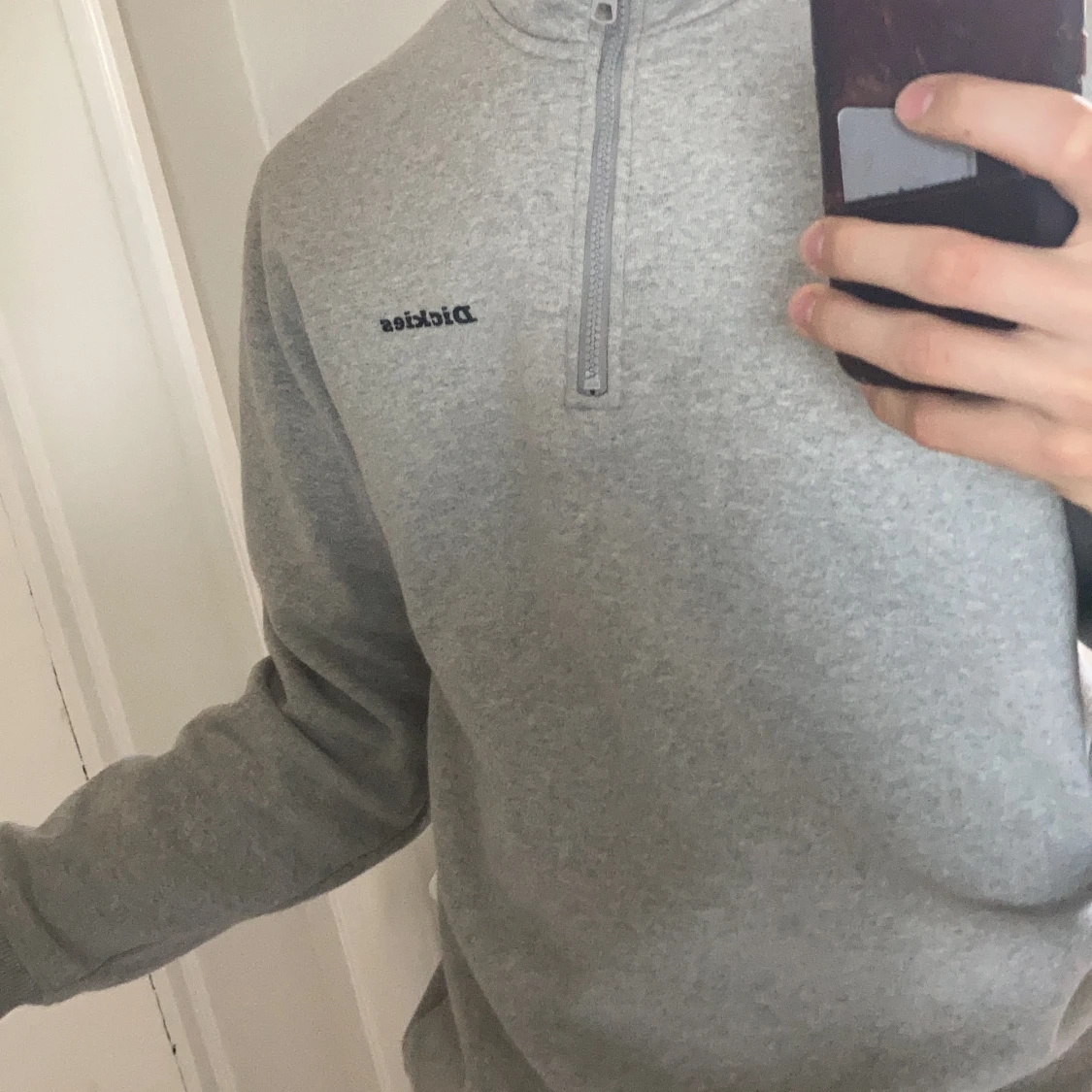 Grå Dickies sweatshirt 