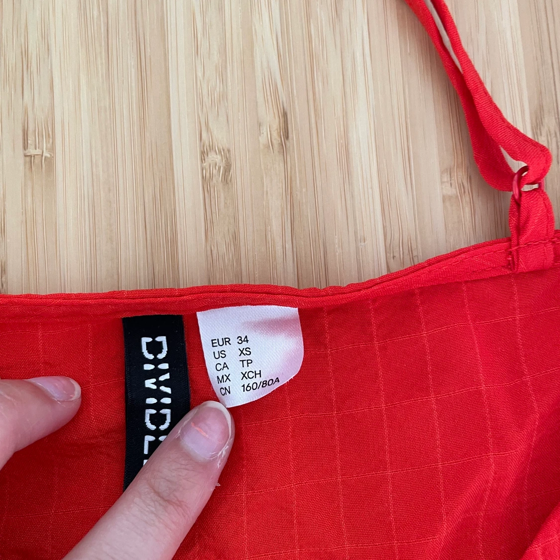 H&M top. Size 34z  - 90