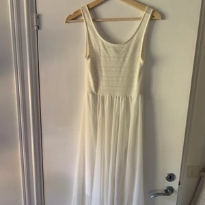 Lång klänning från H&M - Använd 1 gång!