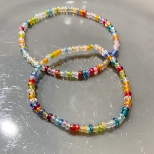 Pärlarmband - 🌟Sara🌟 bracelet  Gjord på elastisk tråd Pris: 29kr inkl Står ej för postens slarv FRI FRAKT Finns även halsband och ringar  (Se tidigare inlägg) 