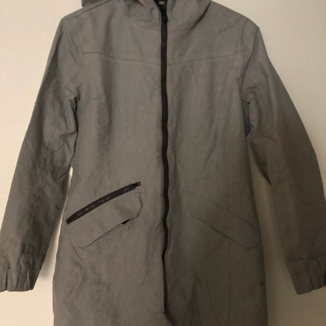 Everest vindjacka grå strl 38