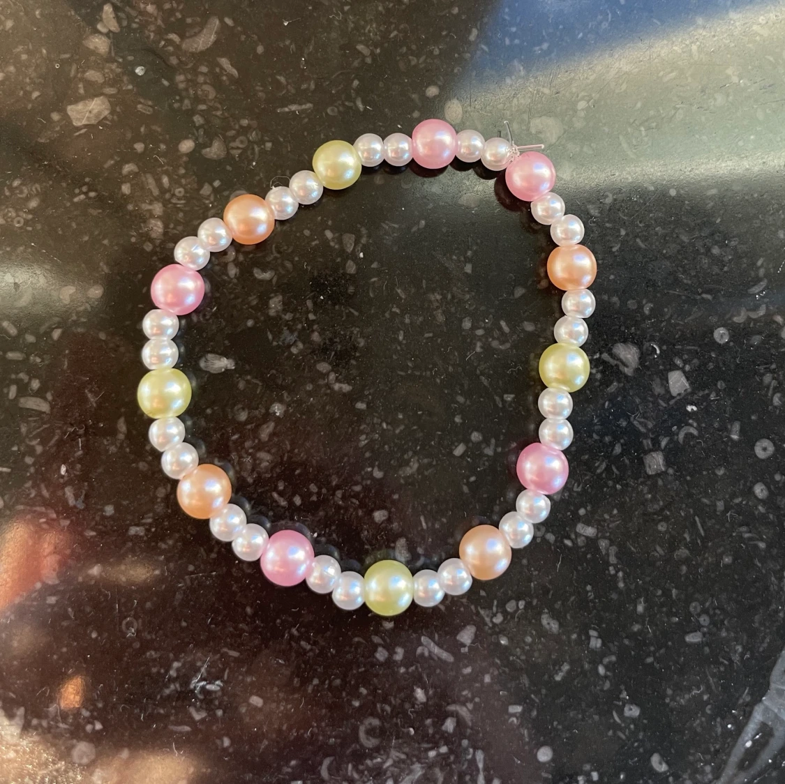 Pärlarmband 💗 - 90